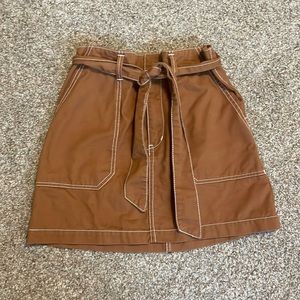 brown skirt with cute tie